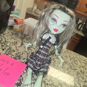 Frightfully Tall Frankie